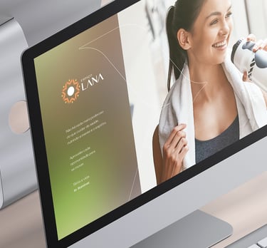 Mockup of a computer with the website and visual identity Espaço Lana