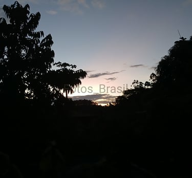 [Download] Fim de tarde com o por do sol em um lugar qualquer.