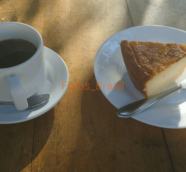 [Download] Uma xicara de café com aquele pedacinho de bolo.