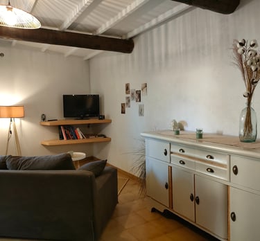 La Maison d'Yvette gîte location de Vacances Le Barroux Provence Mont Ventoux