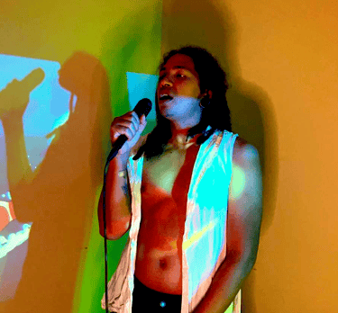 Click to access Coroncoro next dates.