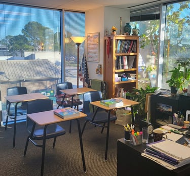 English classes, TOEFL & IELTS exam preparation