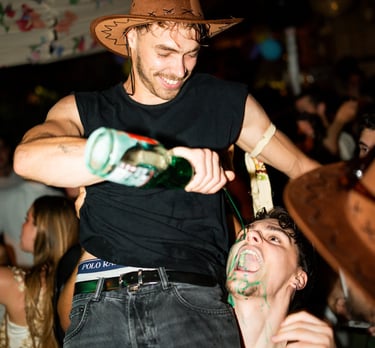 Fête de nuit au Restaurant et bar Les Jardins de Beo à Canet-en-Roussillon