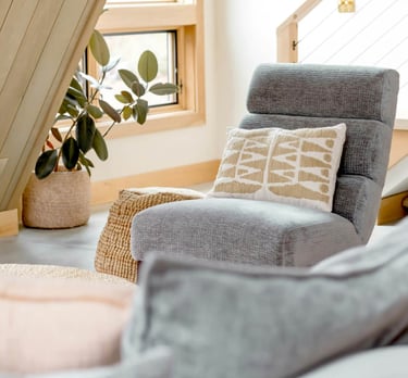 Wnętrze pokazujące idealnie zaaranżowaną przestrzeń