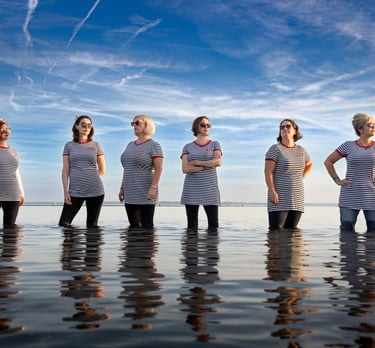 Silver Darlings Shanty gals-Southend
