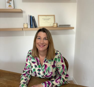 Photo de Cathy BAU, praticienne en Hypnose, à son cabinet de Cantenay-Épinard