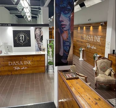 Vista exterior del estudio de tatuajes Dasa Ink en Barcelona