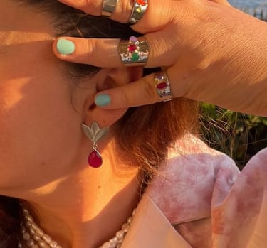 Bijoux avec pierres semi-précieuses