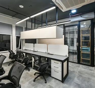 Solutions électriques performantes pour bureaux et commerces à Montréal par JLS Électrique.