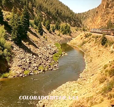 train by colorado river