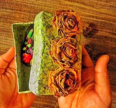 Mini green recycle paper trinket box decorated with yellow rose