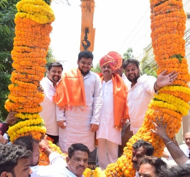 కూకట్పల్లి లో వడ్డేపల్లి బర్త్డే సంబరాలు 