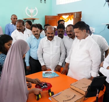 మహిళలు అన్నిరంగాలలో రాణించాలి ఎమ్మెల్ మాధవరం కృష్ణ రావు 