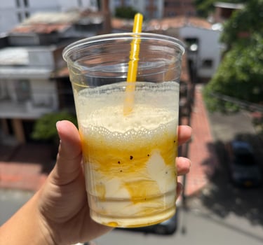 Malteada con salsa de maracuyá