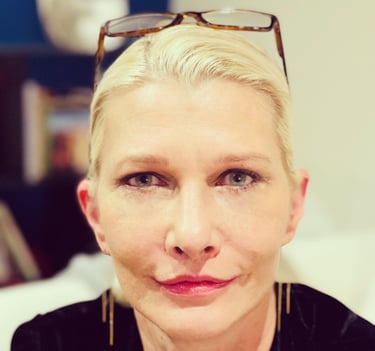 Portrait de Alexandra Chala Vautrin, fondatrice de YZI Office