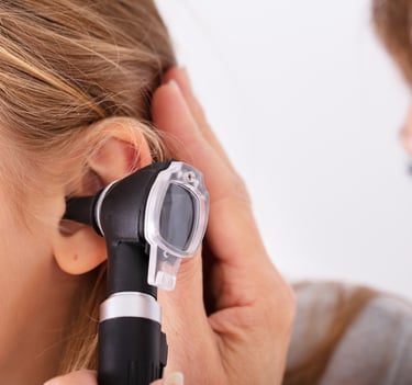 Earwax removal explained using an ear model