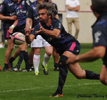 Juan torralbo, jouant au rugby