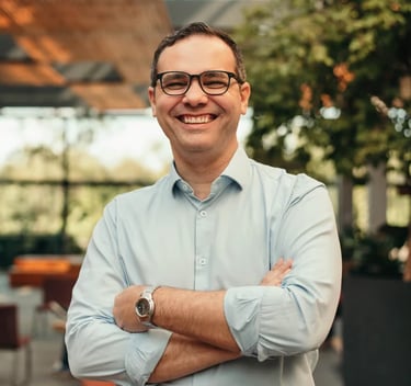 Leonardo Perfeto - Pediatra