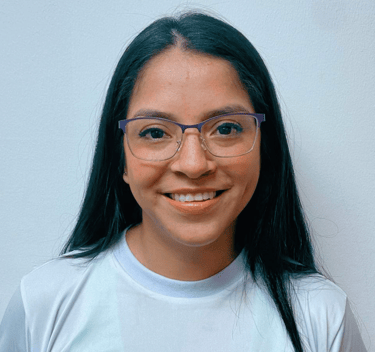 Katherine, una gran obrera en esta hermosa construcción