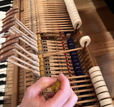Réglage mécanique piano à queue
