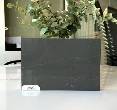 plancha gris con suaves y delicadas vetas blancas
