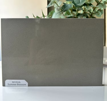 plancha de cuarzo gris claro con brillo