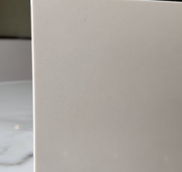 Plancha de cuarzo blanco crema