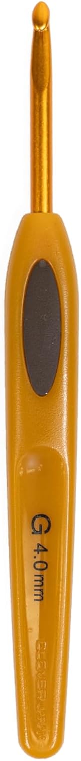 ergonomic crochet hook