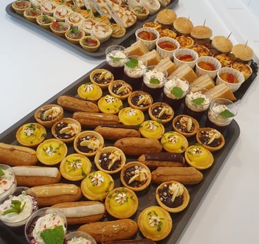 Cocktail Déjeunatoires ou Dinatoire salés et sucrés