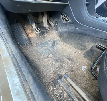 Après detailing intérieur automobile – poste de conduite