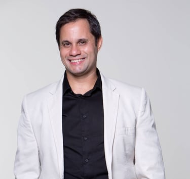 Saxofonista, flautista, arranjador e compositor Chico Macedo