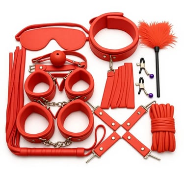 طقم ألعاب زوجية أحمر مع كلبشات جلد فرو وملحقات متنوعة بتصميم أنيق وجودة عالية وتغليف سري للأزواج