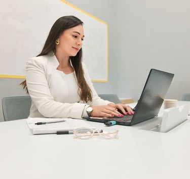 Meet Our Experienced Immigration Lawyers in Colombia