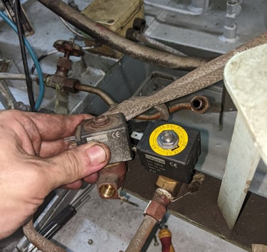 Solenoid valve for Air to Pilot burner