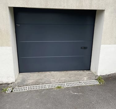 porte de garage manuelle anthracite