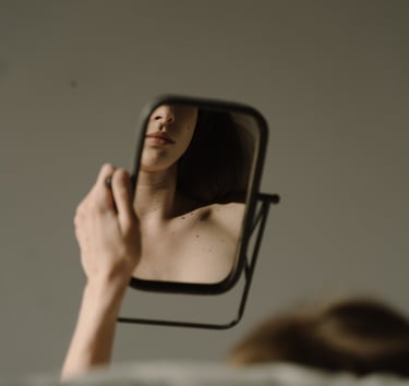 Eliminar estrias cicatrices lesiones benignas angiomas en Murcia con laser CO2 en clinica estética