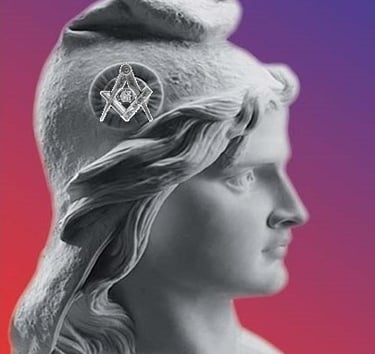 statue de marianne avec les symboles maçoniques