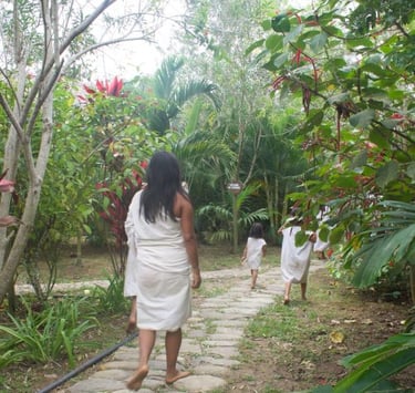 Indigenas en Taironaka en Don Diego Sierra Nevada de Santa Marta