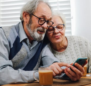 Boletín semanal Desafíos de Mnemos con ejercicios cognitivos para residencias y geriátricos