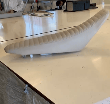 selle beige matelassé lignes