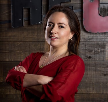 The Digital Marketing Consultant - Joanna Carbajal 