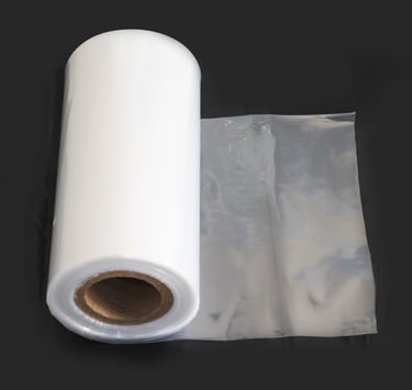 Bobina seladora transparente no fundo preto