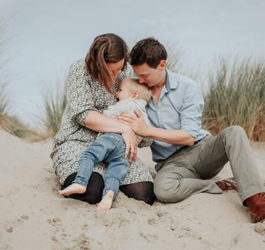 Professional family photoshoot captured by a professional photographer in Rotterdam