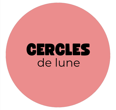 Logo d'un rond rose clair sur lequel est écrit "cercle de lunes"