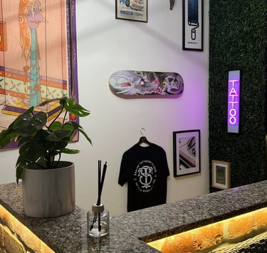 Tattoo and body piercing studio in Vagos, Aveiro.