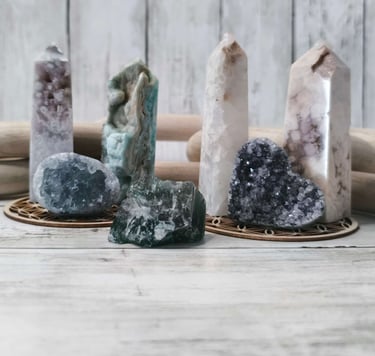 Pierres naturelles et cristaux énergétiques pour l’harmonie et protection. My Beauty Boutique Chic