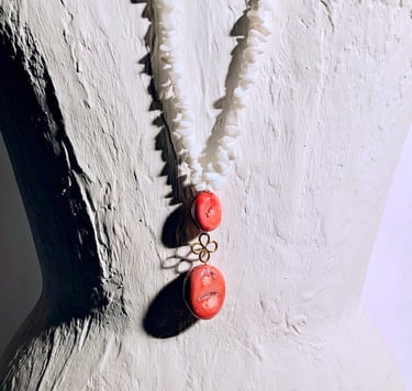 capri-necklace-with-natural-coral-agate-mediterranean-icon-of-style