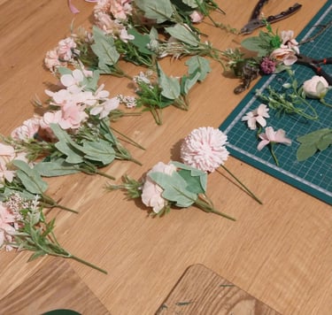 hen party wreath workshop york