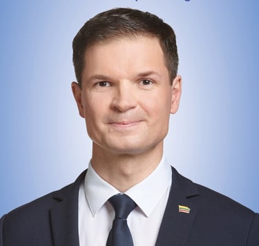Dr. Paulius Saudargas