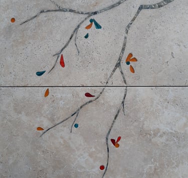 incrustation du mosaîque de nacre et verre dans un grès cérame